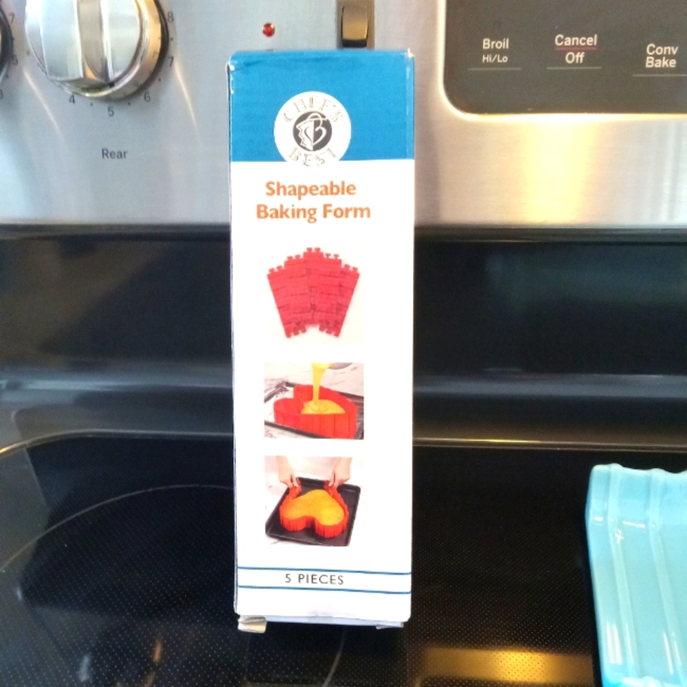 Shapeable Baking Form - Picture 3 of 4
